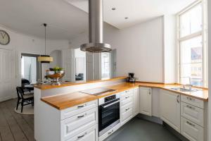 Chic Apartment in Vibrant Area by Copenhagen Canals