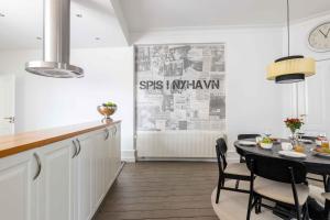 Chic Apartment in Vibrant Area by Copenhagen Canals
