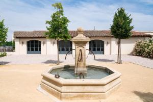 Villas Villa avec piscine privee a la campagne proche de la mer sud de la France : photos des chambres