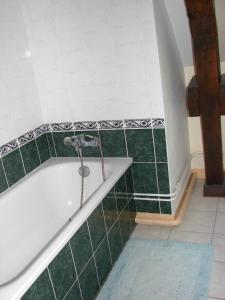 Maisons de vacances Gite de l'Orangerie, 15 personnes, 7 ch, 275 m² : photos des chambres
