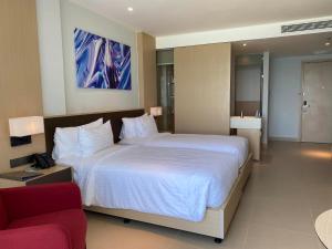 The KH Cam Ranh Nha Trang Beachside