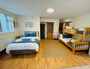 Riverside Studio Apartment