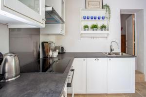 Villas Villa Marelle- Stunning villa with pool near Pezenas : photos des chambres