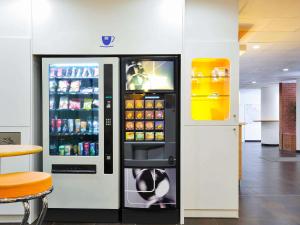 Hotels Ibis Budget Lille Gares Vieux-Lille : photos des chambres