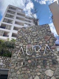 Status-M Apartments Aura