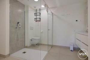 ViVi Homes - La Paz Sauna, Gym & Pool