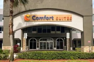 Comfort Suites Clearwater - Dunedin - ديوندين