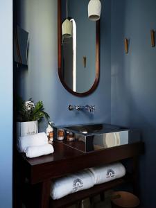 Deluxe Double or Twin Room with City View room in The Vintage Hotel & Spa – Lisbon