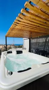 Filimena Villa - Akoumia