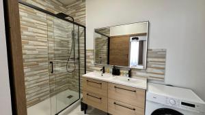 A006 Superbe Appartement dans le Carre dOr-Cannes