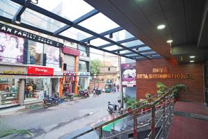Hotel Ekta International !! 300 Mts From BABA BAIDYANATH DHAM TEMPLE !!