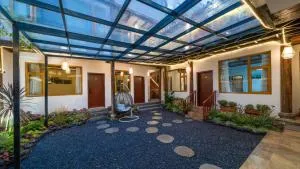 丽江金美客栈 - 六合乡