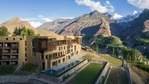 Hunza Serena Hotel - Gilgit