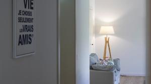 Serralves Blue House by LovelyStay