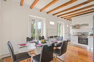 Mirador Del Lago - Happy Rentals