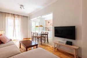 F & B Collection - Flat for 4 - Asvestokhórion