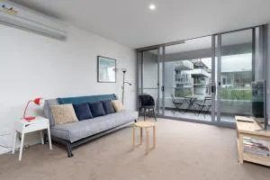 Kingston Foreshore with Garden View - Kingston 