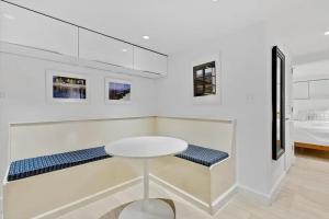 Heart Of Dupont and Walk to Georgetown