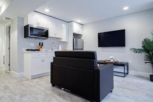 Central DC Flat Sleeps 3 Convention Center