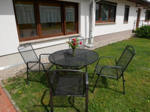 Ferienwohnungen Ramthun mit Terrasse & WLAN