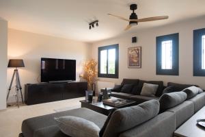 Villas O Cabanon - Superbe Villa renovee avec piscine privee : photos des chambres
