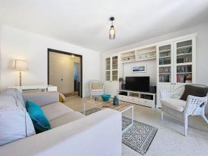 Appartement T3 avec climatisation et terrasse à 50m de la plage - FR-1-770-20