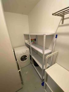 Great Location Downtown Studio