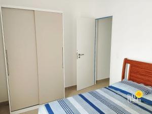 Espaçoso, bem equipado AR e piscina Climatizada