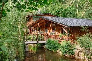 Cabana Cuib de Soim - Tranisu