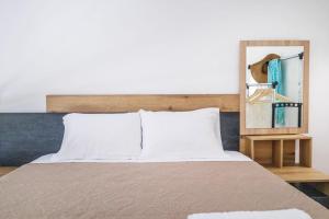 Casa Marina & Kledi by Booking Kottas