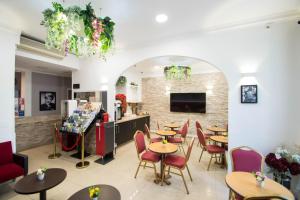 Hotels Hotel Parisien : photos des chambres