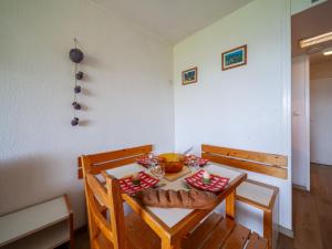 Appartements Apartment Pegase Phenix-1 by Interhome : photos des chambres