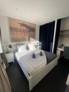 Agréable T2 rénové, Cannes centre, Suquet, plages