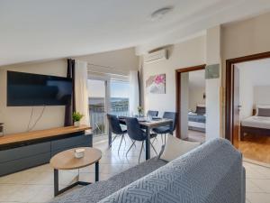 Apartment Relax-1 by Interhome