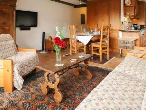 Apartment Courtillière 4 by Interhome