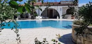 L'Agrumeto Villa & Pool - Puglia Mia Apartments - Gorgofreddo