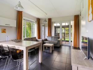Holiday Home Bungalowpark It Wiid by Interhome