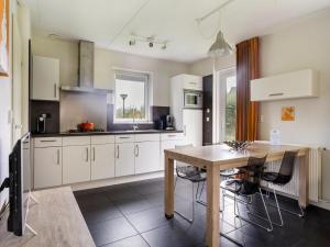 Holiday Home Bungalowpark It Wiid by Interhome