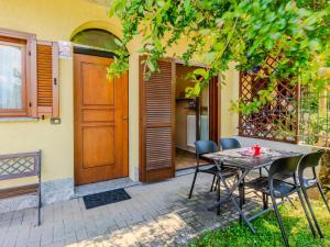 Apartment La Perla by Interhome