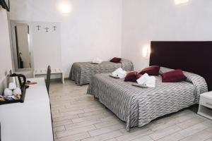 Classic Triple Room room in 47 Steps