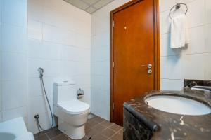 RH- Chic & Sleek Studio apartment, near Burj Khalifa