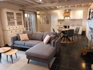 De landshoeve cottage met panoramisch uitzicht - 贝拉克尔