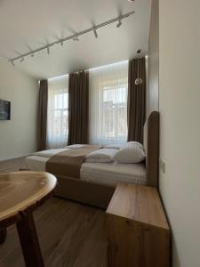 Тиктора, 3 ЦЕНТР