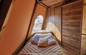 Tentes de luxe Lodge Tipi, L-Indienne : photos des chambres
