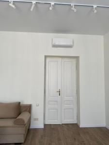 Тиктора, 3 ЦЕНТР