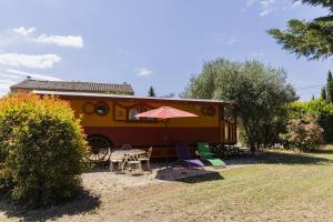 Tentes de luxe Roulotte chez Manon en Luberon : photos des chambres