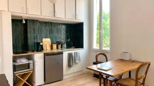 Petit nid proche de la plage et du port