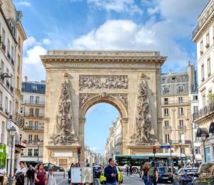 Elegant Triplex in Paris - Ideal for 10 - Aircon