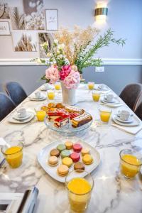 Elegant Triplex in Paris - Ideal for 10 - Aircon