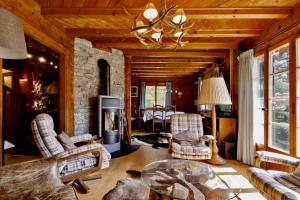 Magnifique chalet familial pour 10 personnes au coeur de Nax